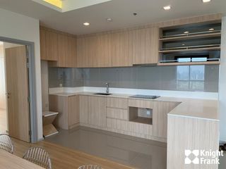 For rent 3 Beds condo in Phaya Thai, Bangkok