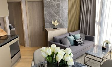 For sale 2 bed condo in Huai Khwang, Bangkok