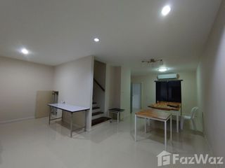 For rent 3 Beds townhouse in Lam Luk Ka, Pathum Thani