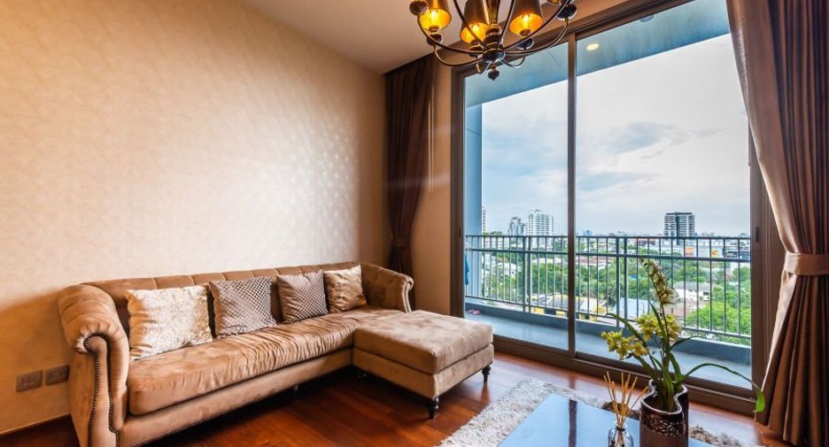 For sale 2 bedrooms condo in Watthana, Bangkok