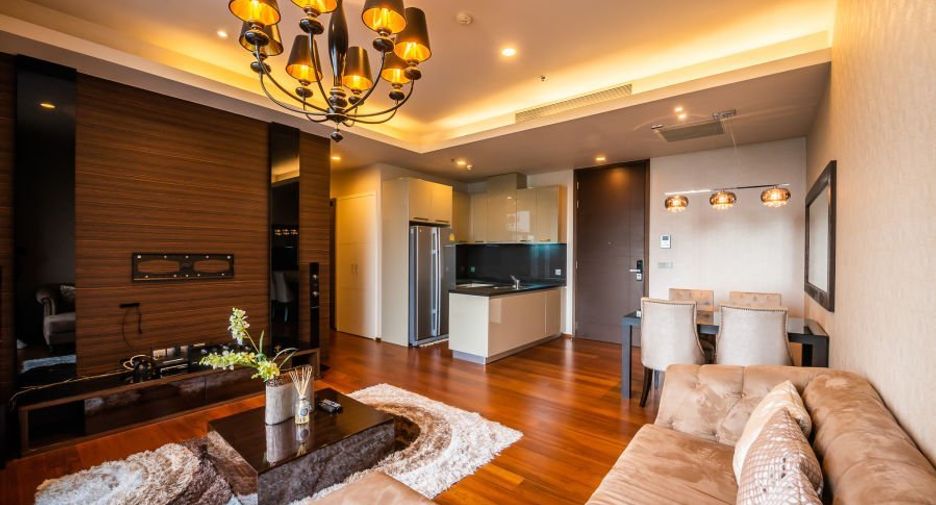 For sale 2 bedrooms condo in Watthana, Bangkok