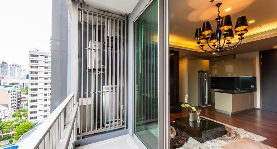 For sale 2 bedrooms condo in Watthana, Bangkok