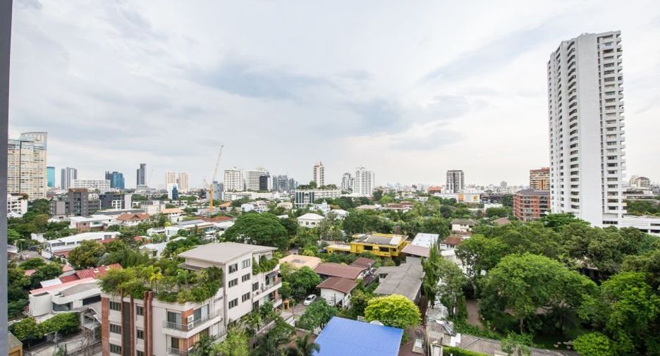 For sale 2 bedrooms condo in Watthana, Bangkok