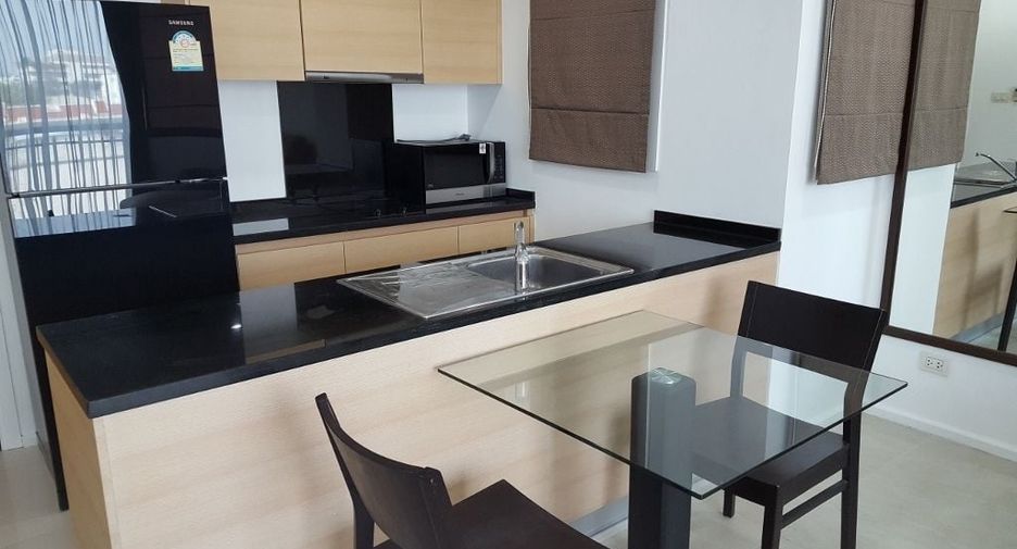 For sale 1 bed condo in Watthana, Bangkok