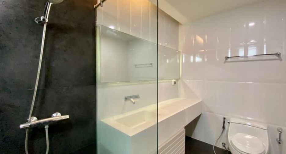 For rent 2 bedrooms condo in Mueang Chiang Mai, Chiang Mai