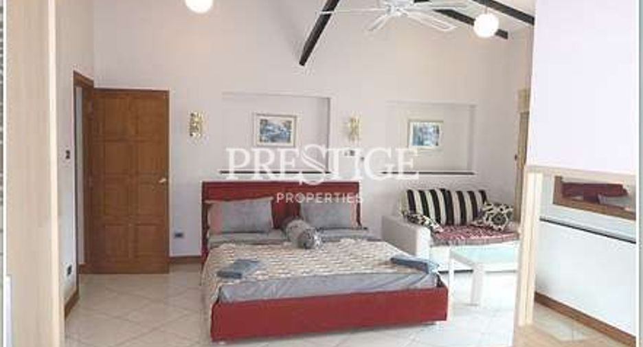 For sale and for rent 4 bedrooms house in Bang Lamung, Chonburi