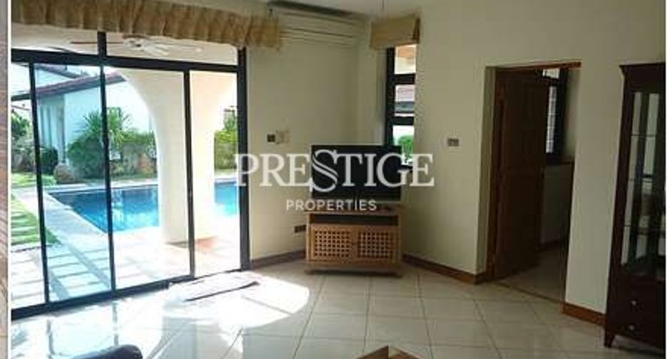 For sale and for rent 4 bedrooms house in Bang Lamung, Chonburi
