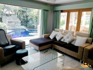 For sale and for rent 6 bed house in Bang Lamung, Chonburi