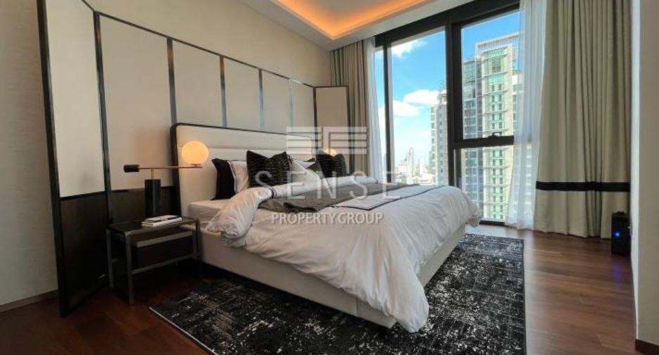 For sale 2 bedrooms condo in Khlong Toei, Bangkok