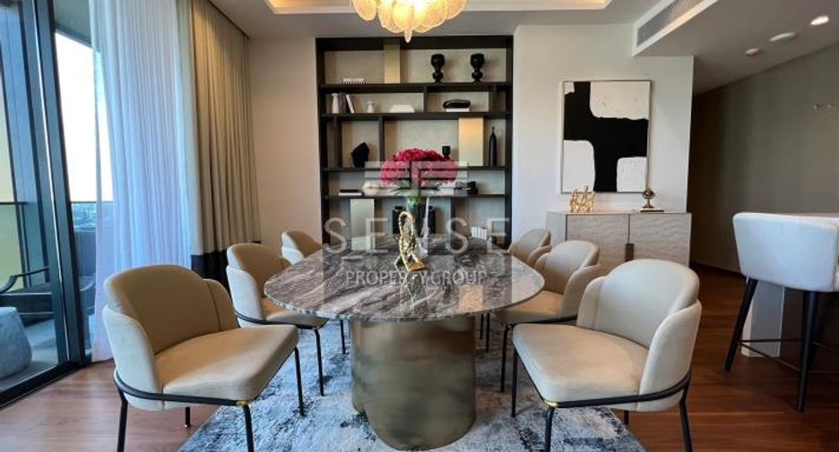 For sale 2 bedrooms condo in Khlong Toei, Bangkok