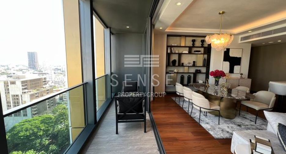 For sale 2 bedrooms condo in Khlong Toei, Bangkok
