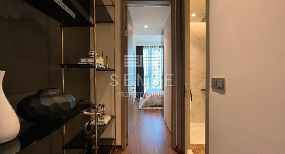 For sale 2 bedrooms condo in Khlong Toei, Bangkok
