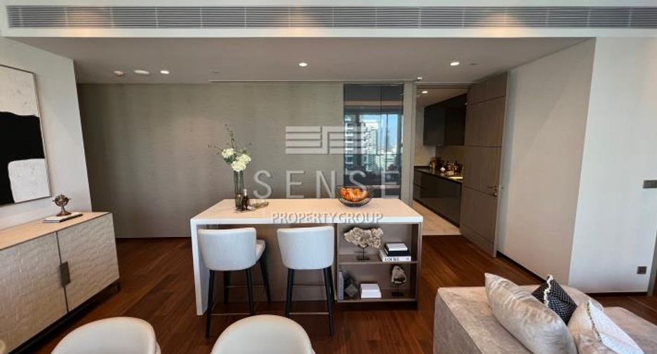 For sale 2 bedrooms condo in Khlong Toei, Bangkok