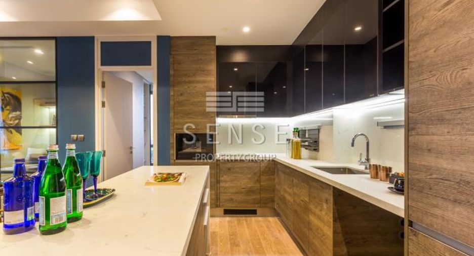 Wohnung zur Miete mit 2 Zimmer in Pathum Wan, Bangkok