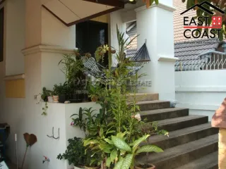 For sale 3 ベッドルーム house in Bang Lamung, Chonburi