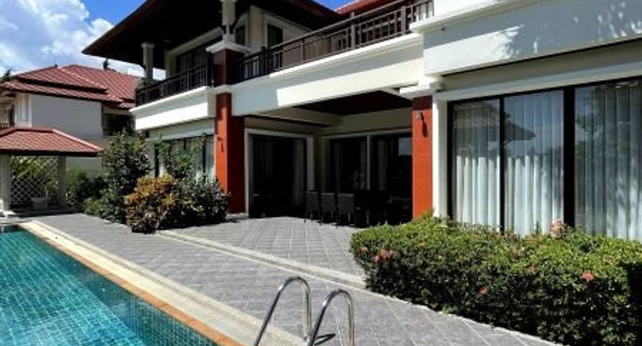 For rent and for sale 4 bedrooms villa in Thalang, Phuket