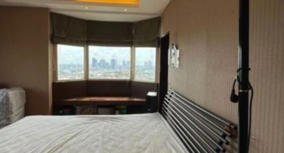 For sale 5 bed condo in Suan Luang, Bangkok