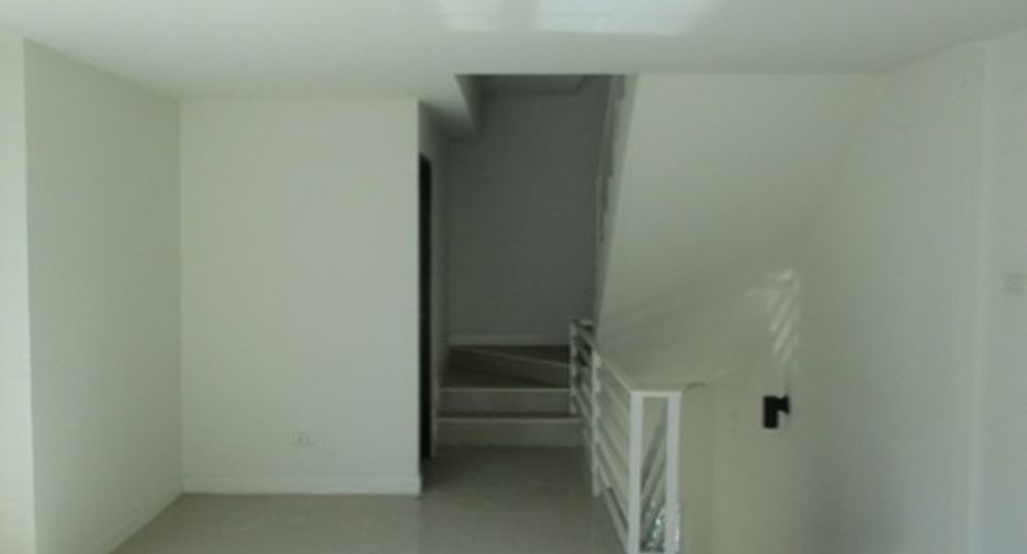 For sale 3 bedrooms retail Space in Mueang Chiang Mai, Chiang Mai