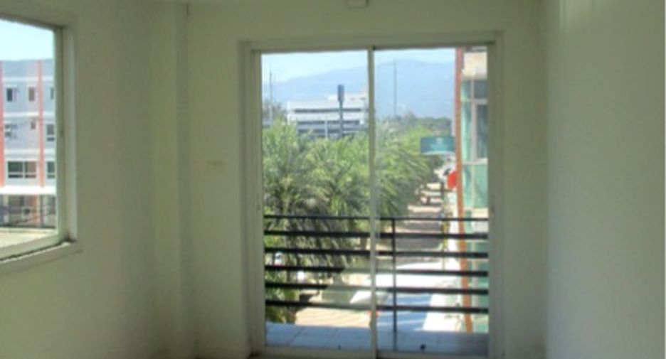 For sale 3 bedrooms retail Space in Mueang Chiang Mai, Chiang Mai