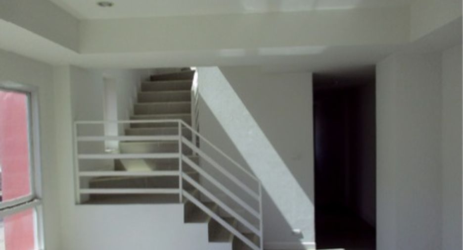 For sale 3 bedrooms retail Space in Mueang Chiang Mai, Chiang Mai