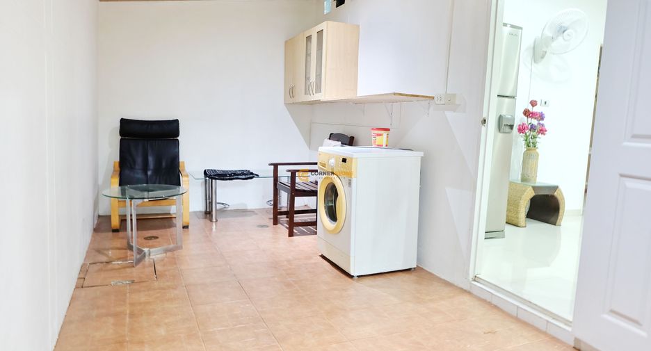 Casa en alquiler y en venta de 3 habitaciones en Bang Lamung, Chonburi