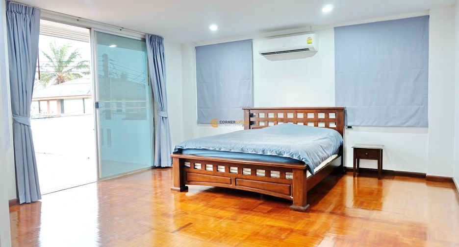Casa en alquiler y en venta de 3 habitaciones en Bang Lamung, Chonburi