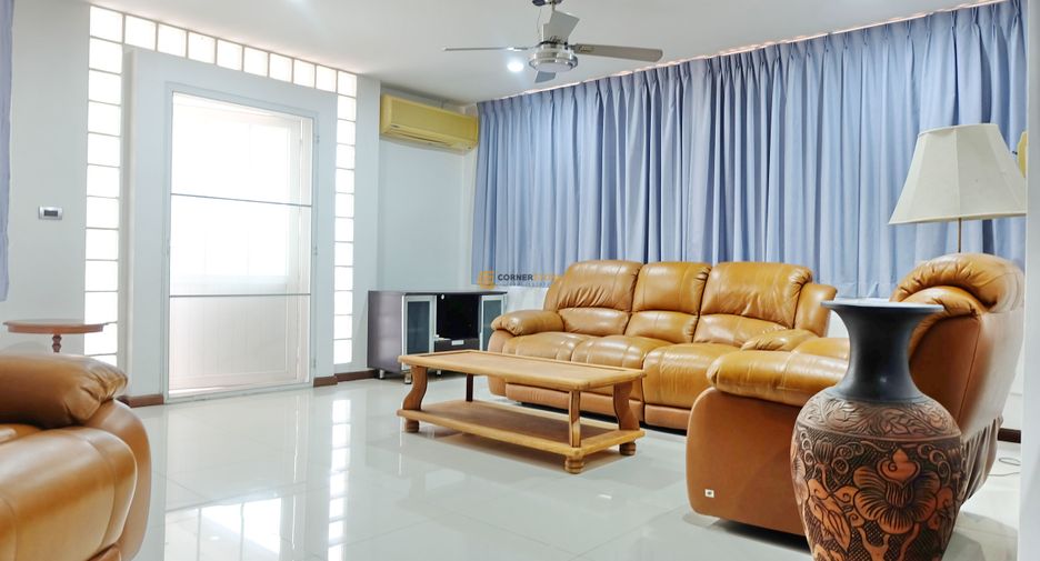 Casa en alquiler y en venta de 3 habitaciones en Bang Lamung, Chonburi