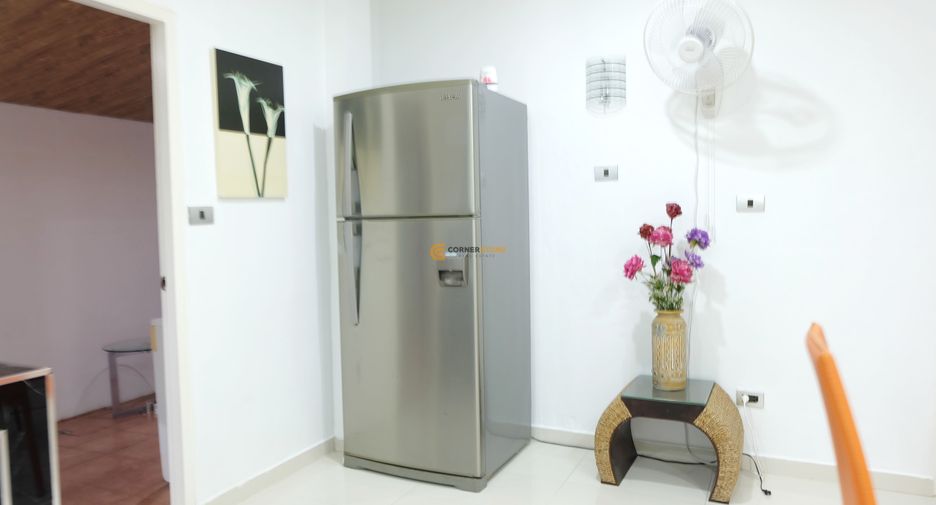 Casa en alquiler y en venta de 3 habitaciones en Bang Lamung, Chonburi