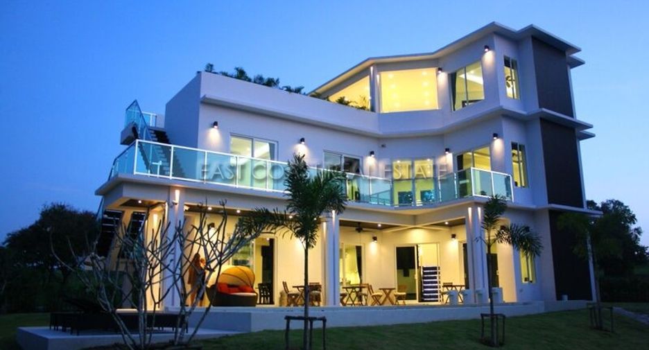 For rent そして for sale 4 Beds house in Pratumnak, Pattaya