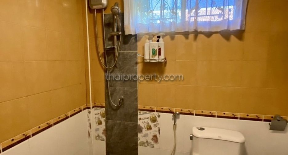 À vendre 3 chambres maison à East Pattaya, Pattaya