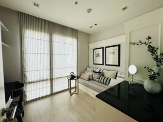 For sale 2 bed condo in Yan Nawa, Bangkok