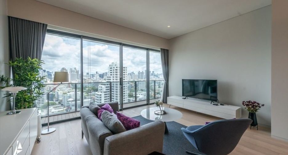 For rent and for sale 2 bedrooms condo in Watthana, Bangkok