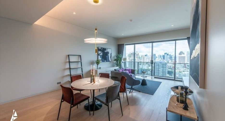 For rent and for sale 2 bedrooms condo in Watthana, Bangkok