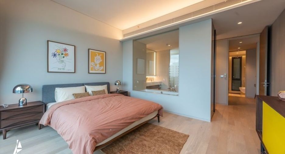 For rent and for sale 2 bedrooms condo in Watthana, Bangkok