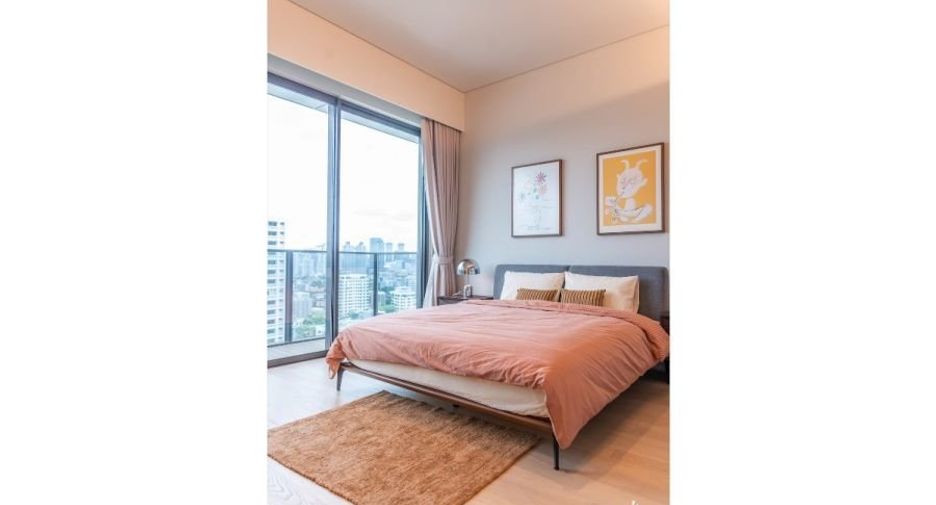 For rent and for sale 2 bedrooms condo in Watthana, Bangkok