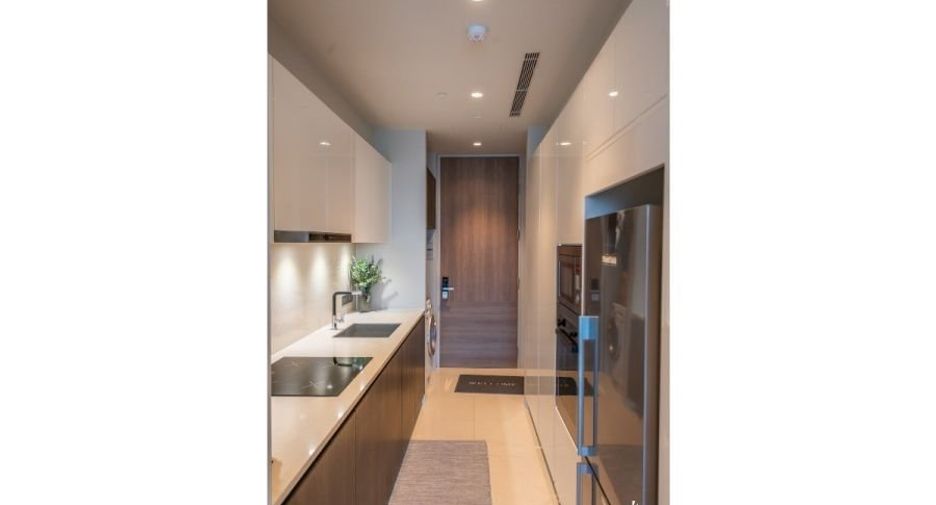 For rent and for sale 2 bedrooms condo in Watthana, Bangkok
