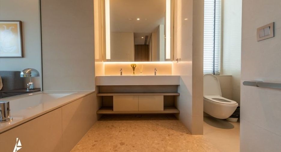 For rent and for sale 2 bedrooms condo in Watthana, Bangkok