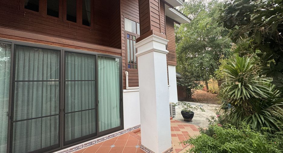For sale 4 bed house in Mae On, Chiang Mai