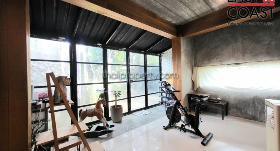 For sale 1 bed retail Space in Bang Lamung, Chonburi