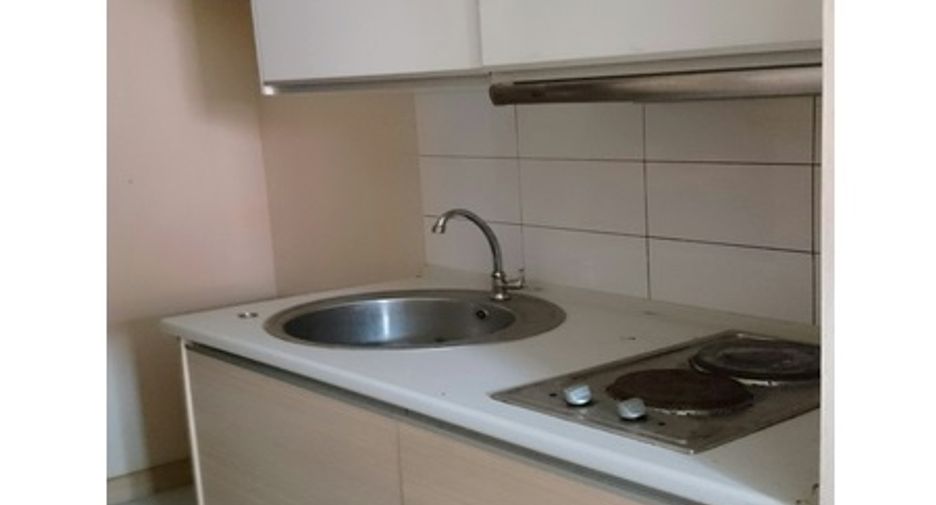 For sale studio condo in Mueang Samut Prakan, Samut Prakan