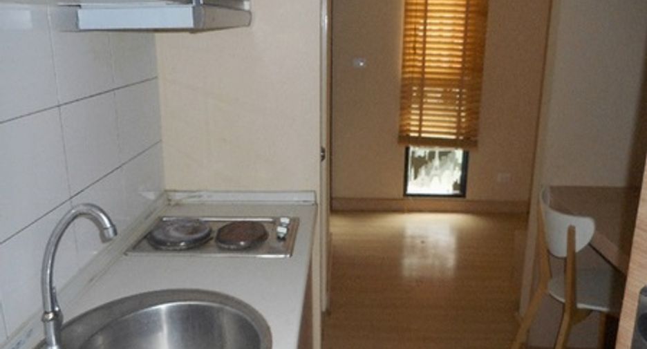 For sale studio condo in Mueang Samut Prakan, Samut Prakan
