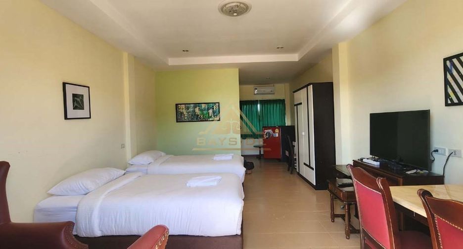 For sale 10 bed hotel in Bang Saray, Pattaya