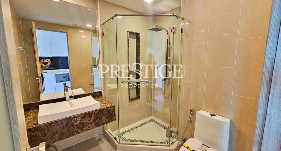 For sale studio condo in Pratumnak, Pattaya