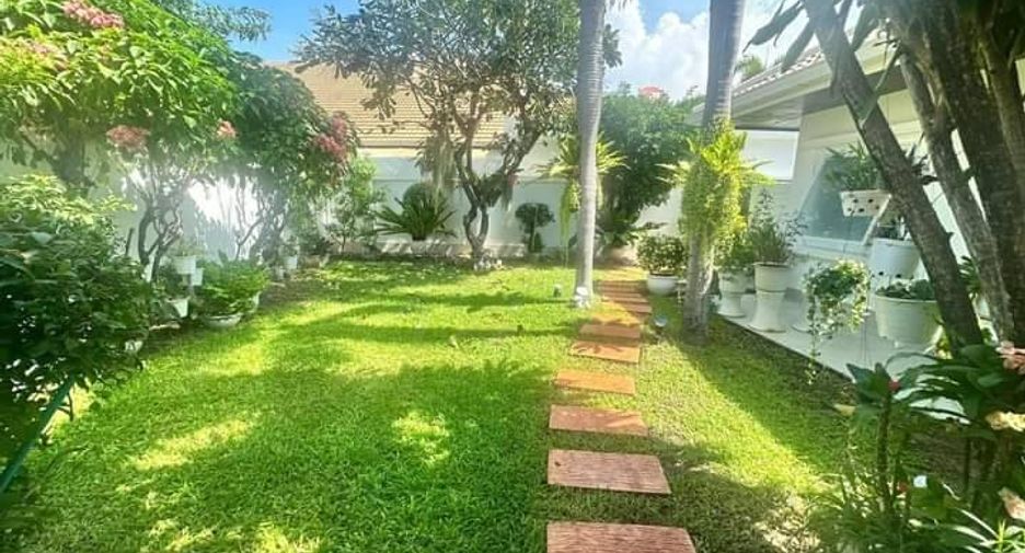 For sale 4 bed house in Bang Lamung, Chonburi