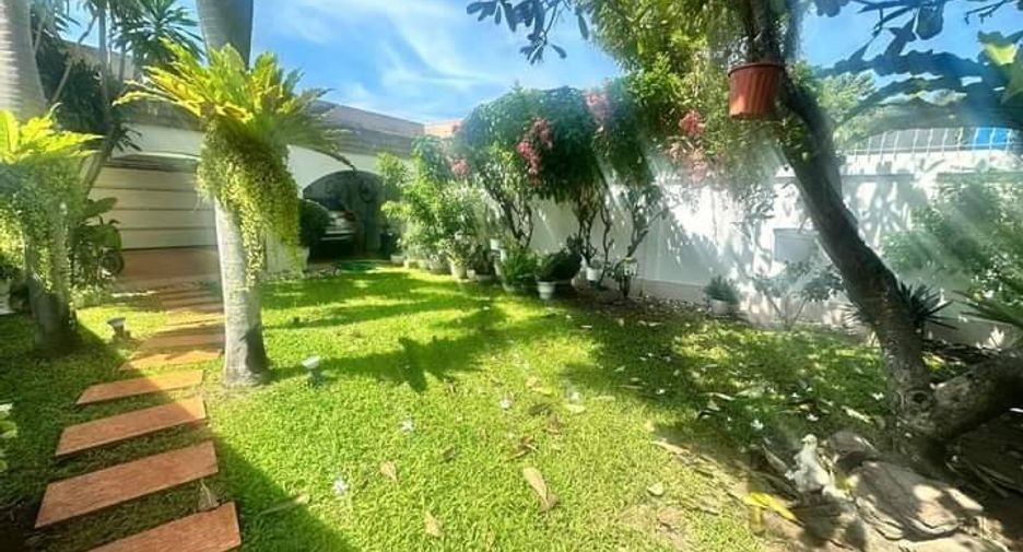 For sale 4 bed house in Bang Lamung, Chonburi