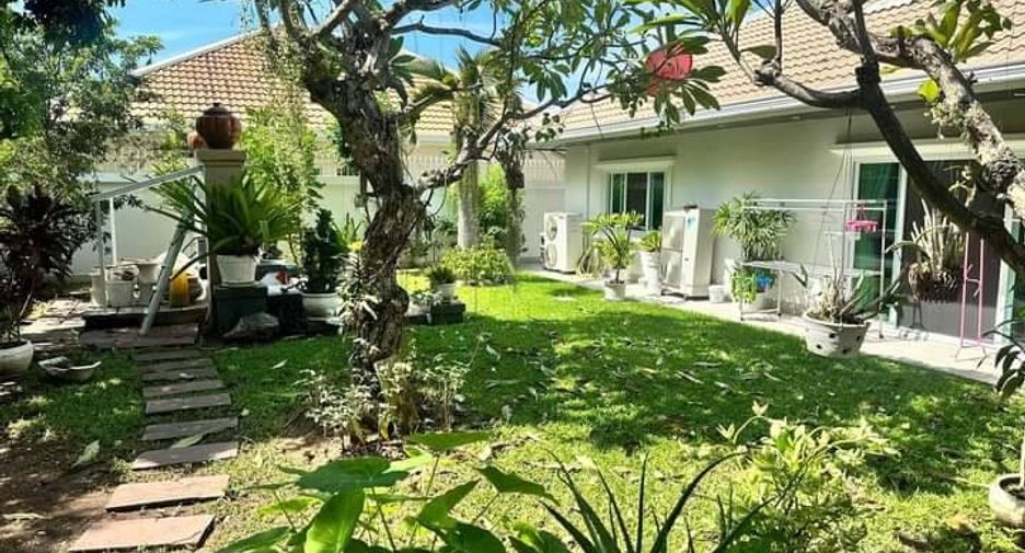For sale 4 bed house in Bang Lamung, Chonburi