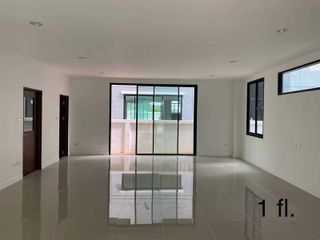 For sale and for rent 5 bed office in Bang Phli, Samut Prakan