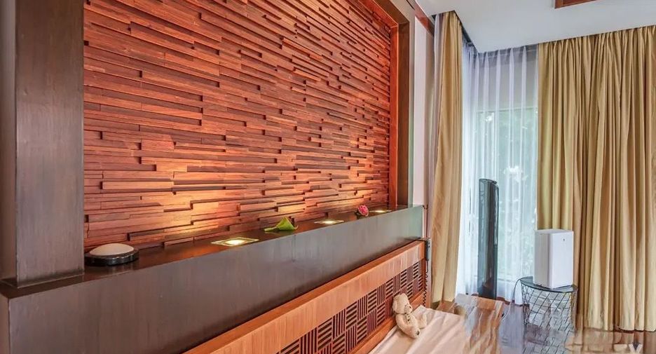 For sale 4 bed villa in Mueang Phuket, Phuket