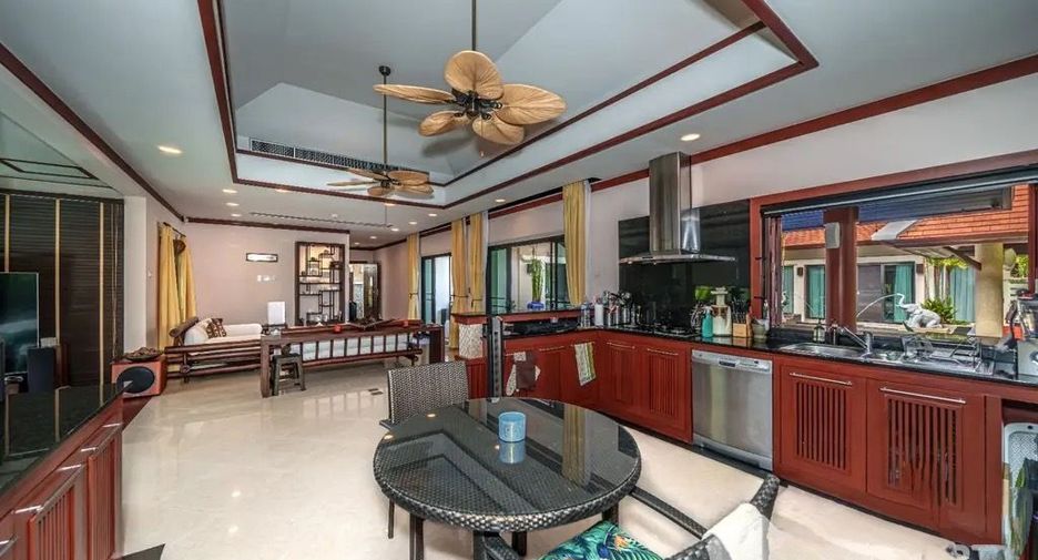 For sale 4 bed villa in Mueang Phuket, Phuket