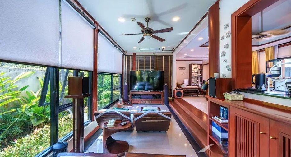 For sale 4 bed villa in Mueang Phuket, Phuket